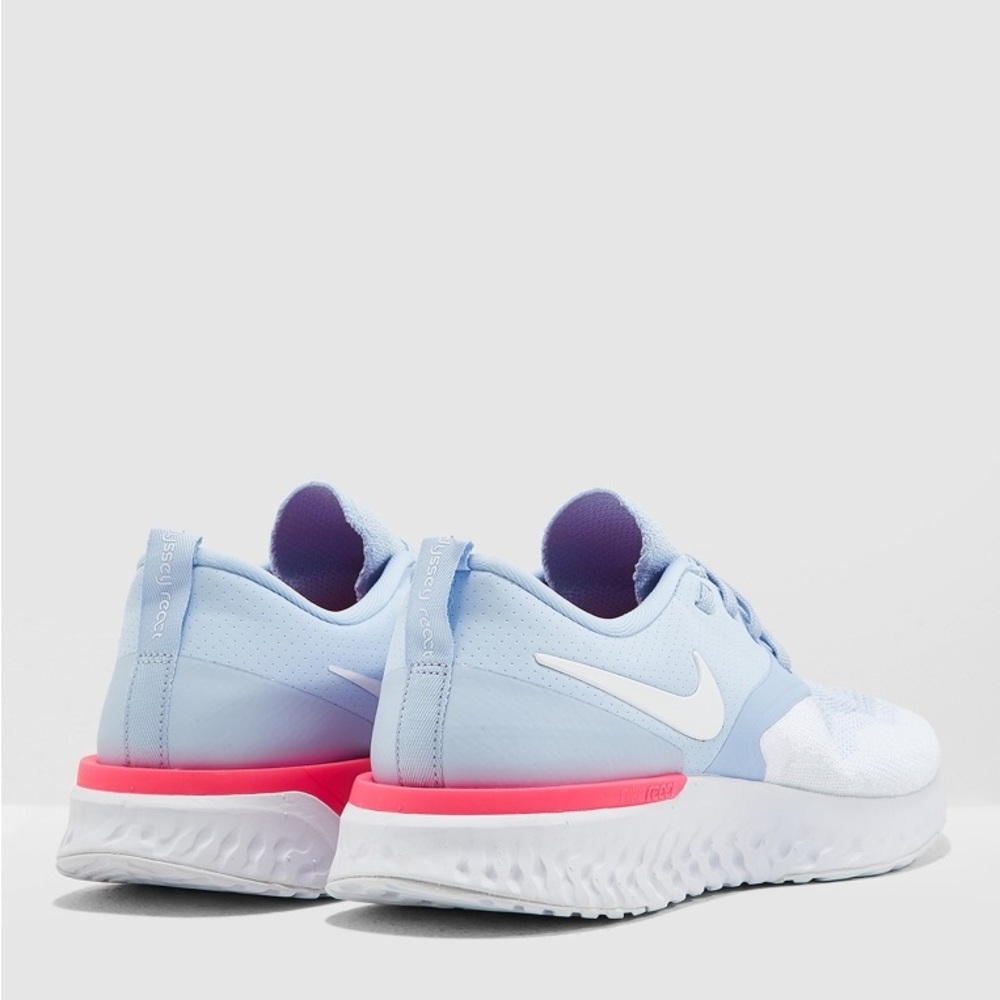 NIKE Odyssey React 2 Flyknit - NEW WITH BOX - Picture 3 of 8